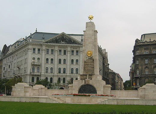 Будапешт, памятник героическим советским солдатам