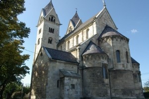Церковь в населённом пункте Лебень/Lebenyi templom