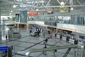 Работа аэропорта в Будапеште парализована