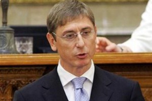 Прокуратура Венгрии потребовала лишить бывшего премьера иммунитета