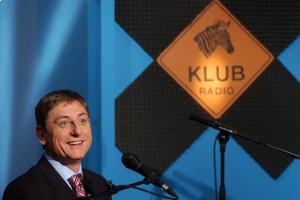 Закрытие оппозиционной радиостанции Klubrádió