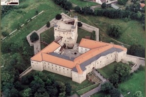 Крепости Венгрии Sarospatak var