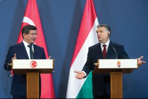 Орбан: Венгрия хочет получать газ через Турцию