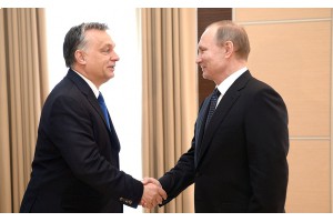 Путин и Орбан обсудили актуальные вопросы по телефону