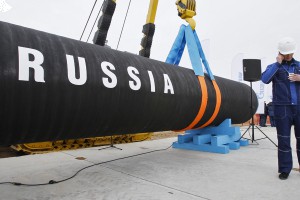 Сийярто: Венгрия должна покупать газ у России