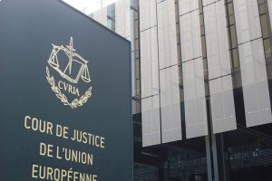 Венгрию будет судить суд Европейского союза