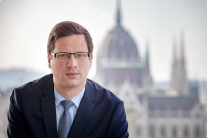 Правительство Венгрии надеется на соглашение о минимальной заработной плате