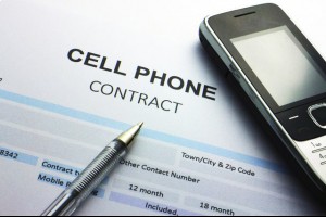 Две трети абонентов мобильной связи выбирают контракты на 1 год