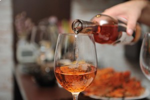 В Венгрии одни из самых низких цен на алкоголь в Европе