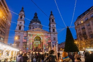 Advent Feast at the Basilica - лучший рождественский рынок 2020 года