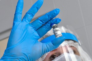Венгрия начнет вакцинацию медицинских работников 27-28 декабря