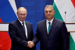 Венгрия помогает Путину