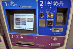 Автомат для покупки билетов в Венгрии Будапешт