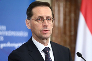  министр финансов Михай Варга / Varga Mihály