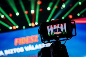 Орбан объявил о смене поколений и выборе судьбы Венгрии Орбан объявил о смене поколений и выборе судьбы Венгрии