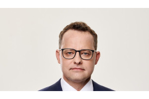 Мадьяр против Брюсселя: венгерский Туск? Мадьяр против Брюсселя: венгерский Туск?