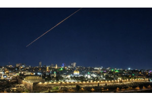 Более 5 тысяч венгров ожидают помощи