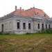 Сотни венгерских замков выставлены на продажу