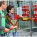 Небольшие магазины Венгрии вынуждены увольнять работников