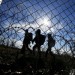 Австрия пригрозила Венгрии судом из-за отказа принимать беженцев