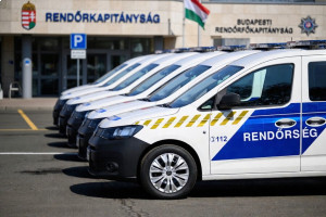 Полиция Венгрии получила 264 новых автомобиля Полиция Венгрии получила 264 новых автомобиля