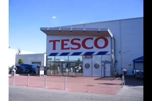 Tesco закрывает один из крупных гипермаркетов в Будапеште